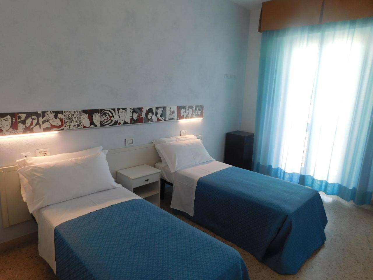 Hotel Dolores Rimini Exterior photo